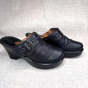 Born black leather slip on clogs mules wedge heels size 8 tooled buckle Boho